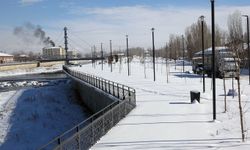 Doğuda 5 ilde 1874 yerleşim yeri kar nedeniyle ulaşıma kapandı