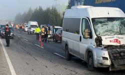 Edirne’de sis nedeniyle 10 araçlı zincirleme kaza: 7 yaralı