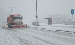 Gaziantep'te gece başlayan kar yağışı devam ediyor