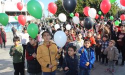 Gazzeli Rim için balonlar gökyüzüne bırakıldı