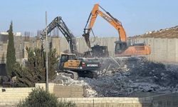 İşgalciler Kudüs'ün kuzeybatısında bir evi yıktı