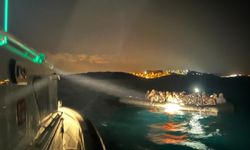 İzmir açıklarında 35 düzensiz göçmen kurtarıldı