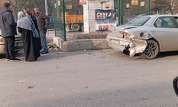Konya’da maddi hasarlı zincirleme trafik kazası