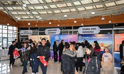Malatya Büyükşehir Belediyesi'nin düzenlediği 'Üniversite Bölüm Tanıtım Günleri'ne yoğun ilgi