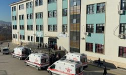 Malatya gıda zehirlenmesi şüphesi: 10 öğrenci hastaneye kaldırıldı
