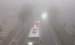 Mardin güne yoğun sisle uyandı: Görüş mesafesi 5 metreye kadar düştü