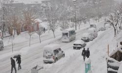 Meteoroloji: 45 ilde kar ve fırtına bekleniyor, sıcaklıklar 10 derece düşecek