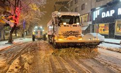Muş’ta kar ve buzlanma nedeniyle eğitime 1 gün ara verildi