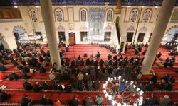 Regaib gecesi İstanbul'da ihya edildi