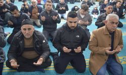 Siirt’te Regaib Kandili’nde Filistin ve mazlum coğrafyalar için dualar edildi