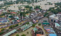 Sri Lanka'yı vuran Ditwah Kasırgası nedeniyle 607 ölü, 214 kayıp