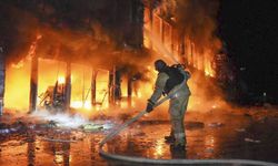 Ukrayna'dan Rusya'ya İHA saldırısı: Liman alev aldı, gemiler zarar gördü