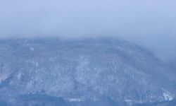 Uludağ’ın etekleri beyaza büründü, Bursa'da kar beklentisi sürüyor