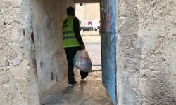 Umut Kervanı Akçakale'de yetim ve muhtaç ailelerin yüzünü güldürdü