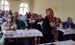 Anamurlu bayanlardan cuma sohbetlerine yoğun ilgi