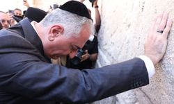 Axios: Rıza Pehlevi Witkoff'la gizlice görüştü