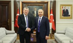 Bakan Yerlikaya UNRWA Genel Komiseri Lazzarini ile görüştü