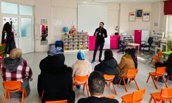 Batman'da anaokulu velilerine mahremiyet bilinci eğitimi