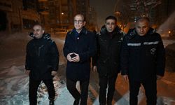 Belediye Başkanı Geçit, karla mücadele çalışmalarını yerinde inceledi