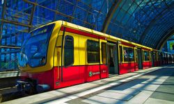 Berlin'de yılbaşı gecesindeki vandalizm olayları nedeniyle tren seferleri başlatılamıyor