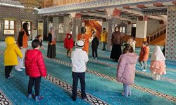 Camide çocuklara değerler eğitimi