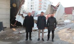 Çatılar çöktü, ürünler zarar gördü: Buğday pazarı esnafından destek çağrısı