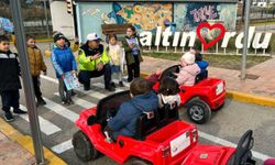 Çocuklara yönelik trafik bilinci etkinliği gerçekleştirildi