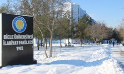 Diyarbakır'da İLİTAM bütünleme sınavları kar engeline takıldı