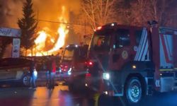 Diyarbakır'da parkta kafe yangını