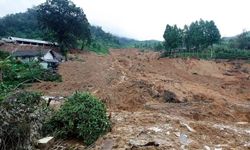 Endonezya'daki heyelanda ölü sayısı 25'e yükseldi