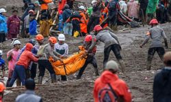 Endonezya'daki toprak kaymasında 34 ölü, 46 kayıp