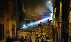 Fransa'da bir binanın 5. katında zemin çöktü: 20 yaralı