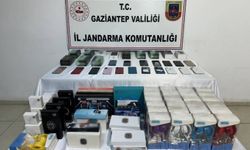 Gaziantep'te gümrük kaçağı cep telefonlarına el konuldu