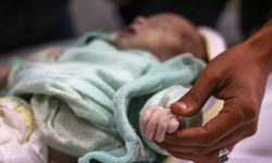 Gazze'de barınaklar mezara dönüştü: 5 şehit