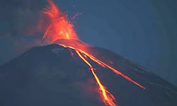 Hawaii'deki Kilauea Yanardağı'nda volkanik hareketlilik