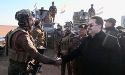 Irak, Suriye sınırına güvenlik duvarı örüyor