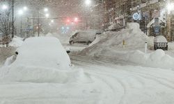 İspanya’da etkili olan Ingrid Fırtınası ulaşımı felç etti