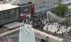 Japonya'daki 6,2 büyüklüğündeki depremde 6 kişi yaralandı