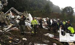 Kolombiya'da uçak kazası: 6 ölü