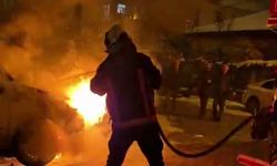 Malatya'da park halindeki araçta yangın