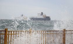 Marmara'da fırtına etkili oluyor