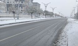Meteoroloji'den kuvvetli kar ve fırtına uyarısı