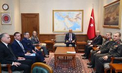 Millî Savunma Bakanı Güler, ABD Büyükelçisi Barrack’ı kabul etti