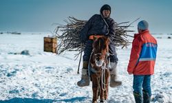 Moğolistan topraklarının yaklaşık yüzde 90'ı karla kaplı