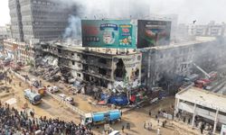 Pakistan’daki AVM yangınında can kaybı artıyor: En az 60 ölü