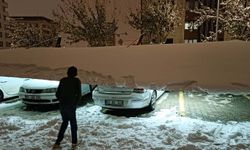 Şanlıurfa’da otoparkta göçük meydana geldi