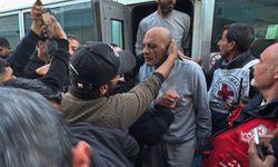 Siyonist rejim zindanlarından çıkan 12 Gazzeli esir hastaneye kaldırıldı