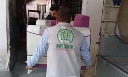 Tarsus Umut Kervanı’ndan ihtiyaç sahiplerine kışlık giyim ve ev eşyası yardımı