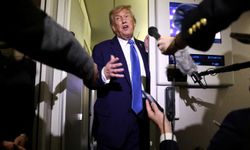 Trump'tan açık tehdit: Büyük bir filomuz İran'a doğru ilerliyor