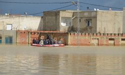 Tunus'ta şiddetli yağışların yol açtığı sel felaketinde 2 kişi hayatını kaybetti